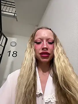 Sugar Pop online show from 12, 9, 2025