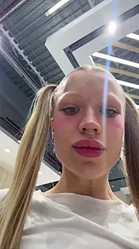 Sugar Pop online show from 28, 9, 2025