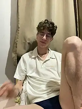 Snapshot of HeiRique chatting on 23, 10, 2025 HeiRique online show from 23, 10, 2025