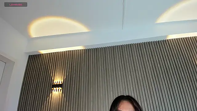 AlisonBeckerr  online show from 7, 11, 2025