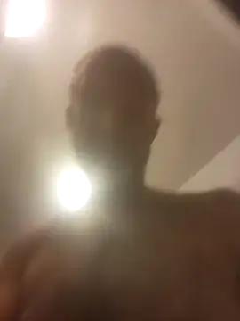 Snapshot of Mrdano0000 chatting on 12, 10, 2025 Mrdano0000 online show from 12, 10, 2025