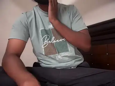 bossyjuicy online show from 20, 3, 2026