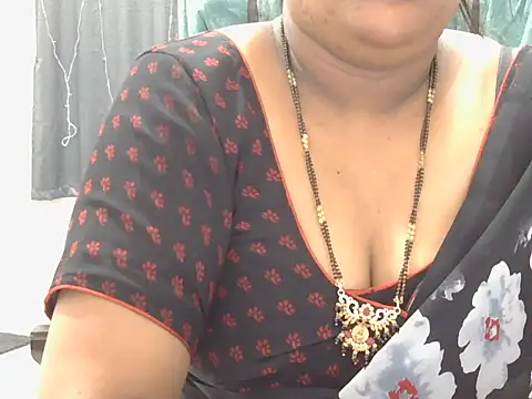 Snapshot of Nisha-telugu chatting on 20, 6, 2026 Nisha-telugu online show from 20, 6, 2026