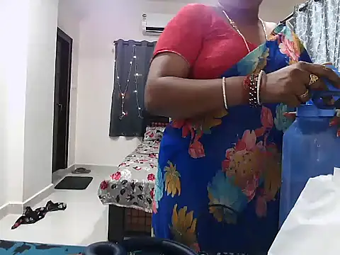 Snapshot of Nisha-telugu chatting on 19, 6, 2026 Nisha-telugu online show from 19, 6, 2026