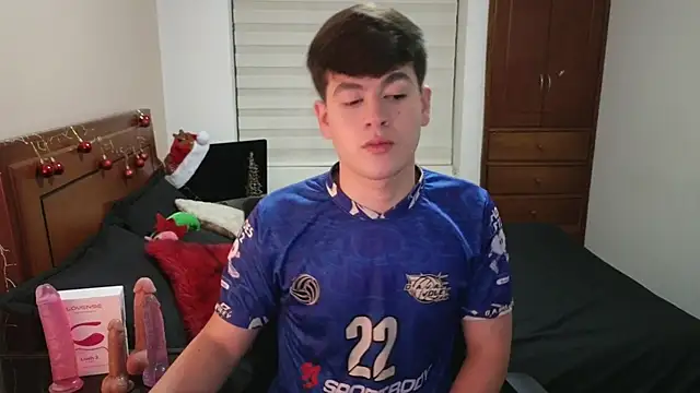 tightncuteass online show from 14, 12, 2025