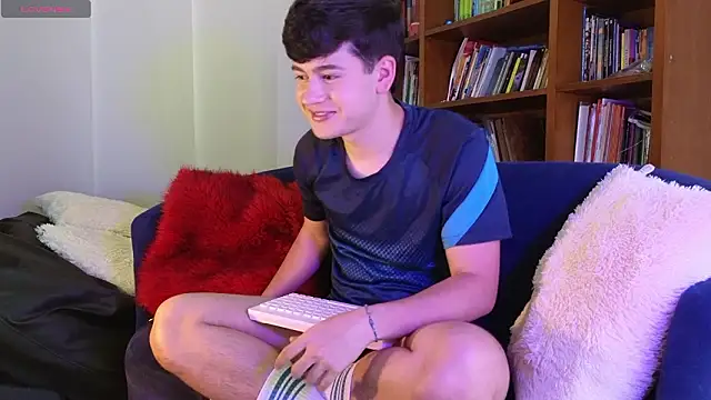 tightncuteass online show from 25, 3, 2026