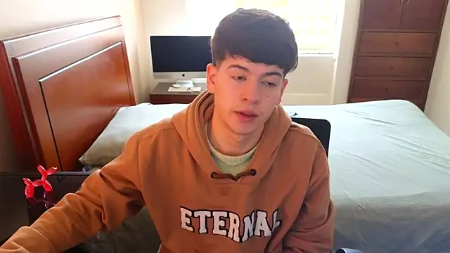 tightncuteass online show from 15, 9, 2025