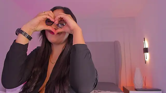 Dream nena online show from 27, 9, 2025