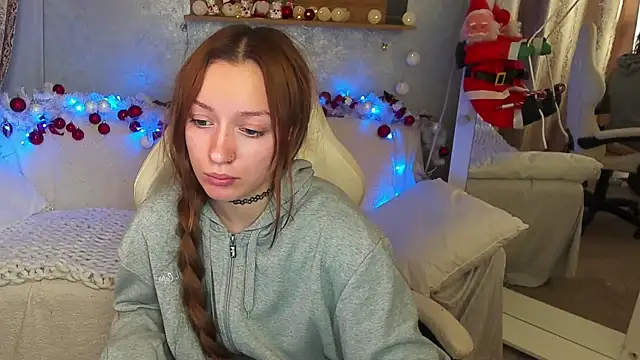 FoxyMayy online show from 14, 12, 2025