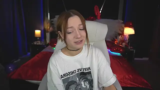 FoxyMayy online show from 7, 2, 2026