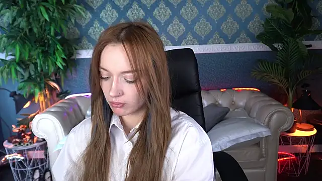 FoxyMayy online show from 30, 4, 2026