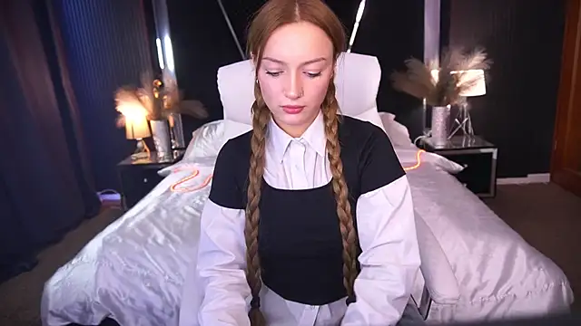 FoxyMayy online show from 17, 10, 2025