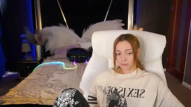 Snapshot of FoxyMayy chatting on 26, 6, 2026 FoxyMayy online show from 26, 6, 2026