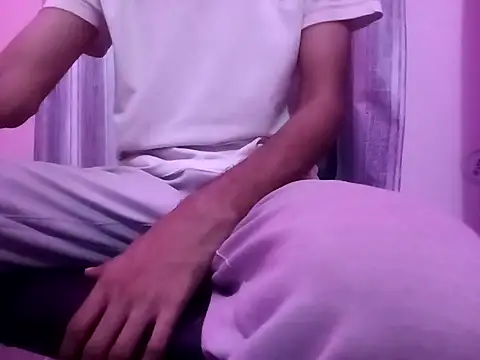 ash706339 online show from 2, 10, 2025