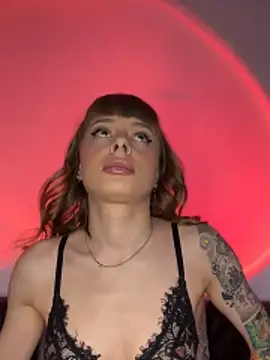 BabyBee  online show from 21, 11, 2025