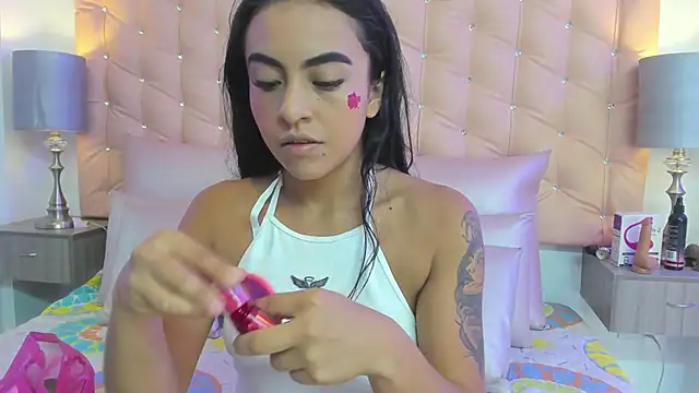 Leslie Bussh  online show from 31, 3, 2026