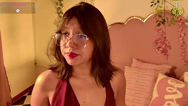 Lauuu2007 online show from 1, 4, 2026