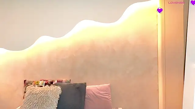 Kloee 12 online show from 24, 10, 2025