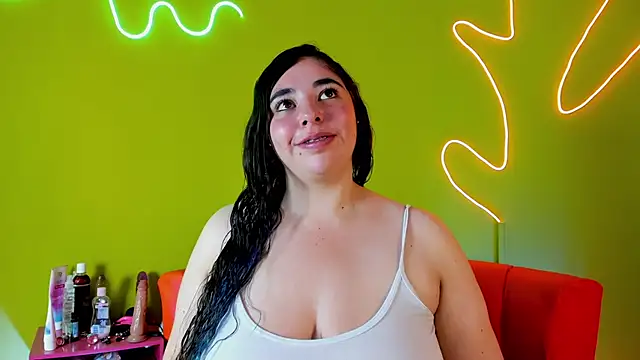 Bagiolett online show from 7, 10, 2025