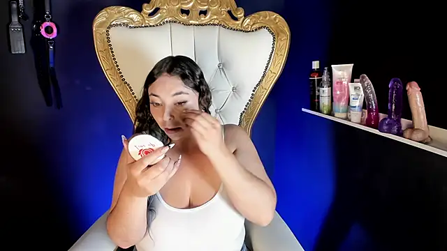 Bagiolett online show from 28, 10, 2025