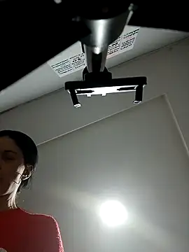 ZARAY 1118 online show from 8, 4, 2026