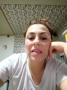 vanessa-titisM online show from 25, 9, 2025