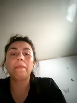 vanessa-titisM online show from 9, 5, 2026