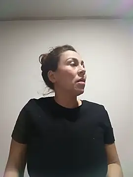 vanessa-titisM online show from 27, 9, 2025