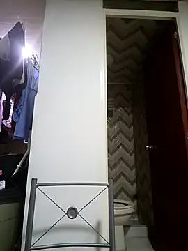 vanessa-titisM online show from 20, 9, 2025