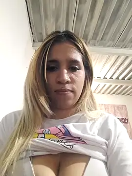 Snapshot of AngelitaSexyCam chatting on 26, 9, 2025 AngelitaSexyCam online show from 26, 9, 2025