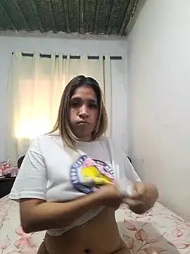 Snapshot of AngelitaSexyCam chatting on 11, 11, 2025 AngelitaSexyCam online show from 11, 11, 2025