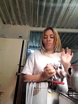 Snapshot of AngelitaSexyCam chatting on 21, 9, 2025 AngelitaSexyCam online show from 21, 9, 2025