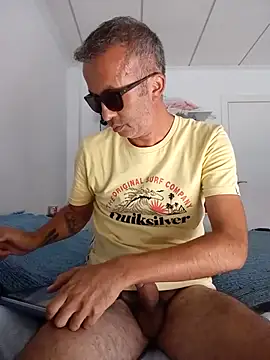 EmilioTaladdro online show from 7, 7, 2026