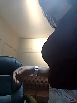 ArielBlossom    online show from 17, 11, 2025