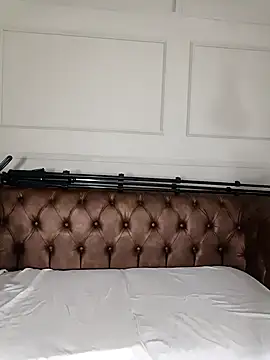 ArielBlossom    online show from 26, 11, 2025