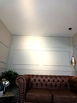 ArielBlossom    online show from 17, 1, 2026