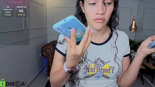 ArielBlossom    online show from 24, 9, 2025