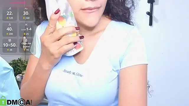 ArielBlossom    online show from 13, 10, 2025