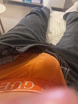 Snapshot of Milike_93 chatting on 4, 3, 2026 Milike 93 online show from 4, 3, 2026