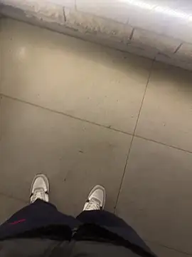 LAZ3R1 online show from 15, 11, 2025