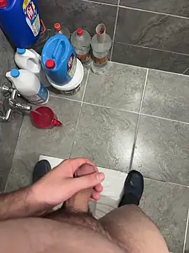 LAZ3R1 online show from 28, 9, 2025