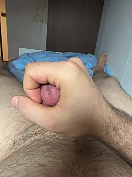 LAZ3R1 online show from 21, 4, 2026