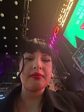 GabyMejiaa online show from 10, 5, 2026