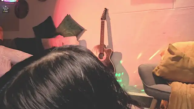 ashlynnlowe  online show from 20, 9, 2025