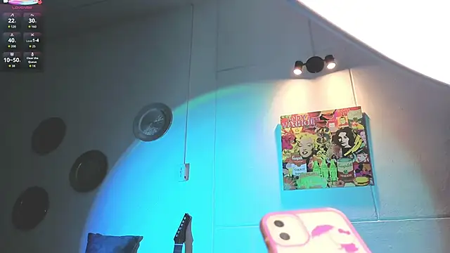 ashlynnlowe  online show from 6, 10, 2025