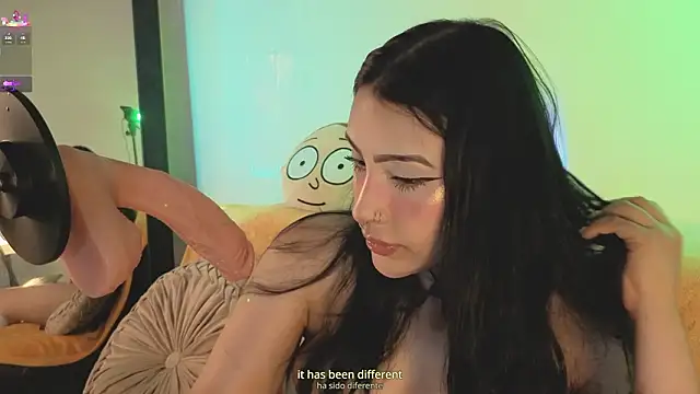 ashlynnlowe  online show from 5, 3, 2026