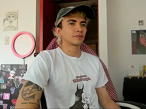 guynextdo0r online show from 5, 10, 2025