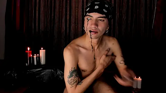 guynextdo0r online show from 31, 10, 2025