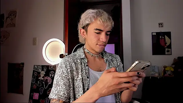 guynextdo0r online show from 3, 10, 2025