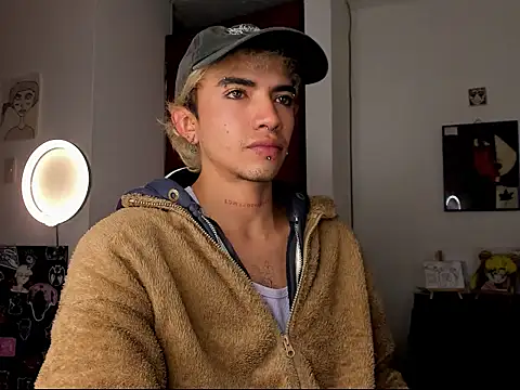 guynextdo0r online show from 11, 10, 2025